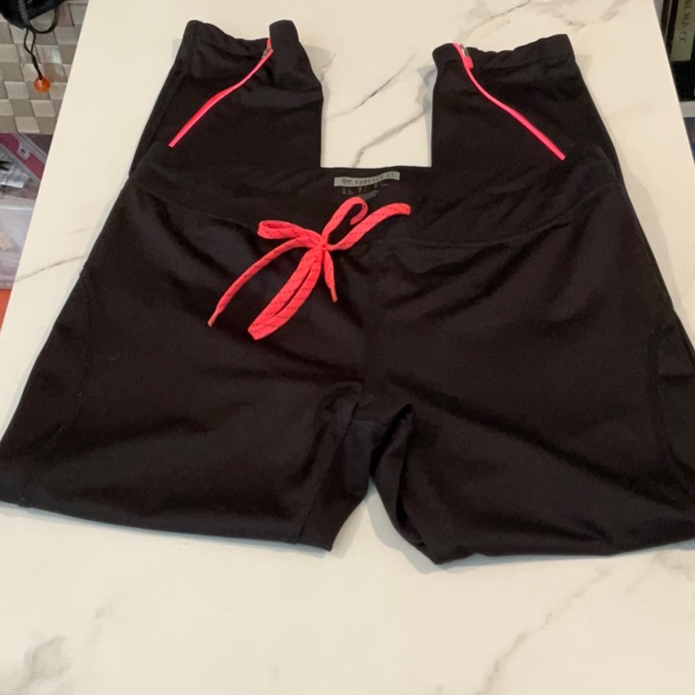 Forever 21 black track jogger pants with contrasting tie, size L